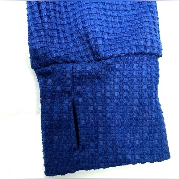 Xersion Girls Blue Athletic Long Sleeve Shirt with thumb holes Sz XS 6/6X - Picture 10 of 10